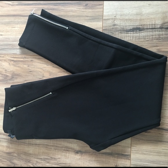 Forever 21 Black Zipper Pant Leggings - Picture 5 of 5